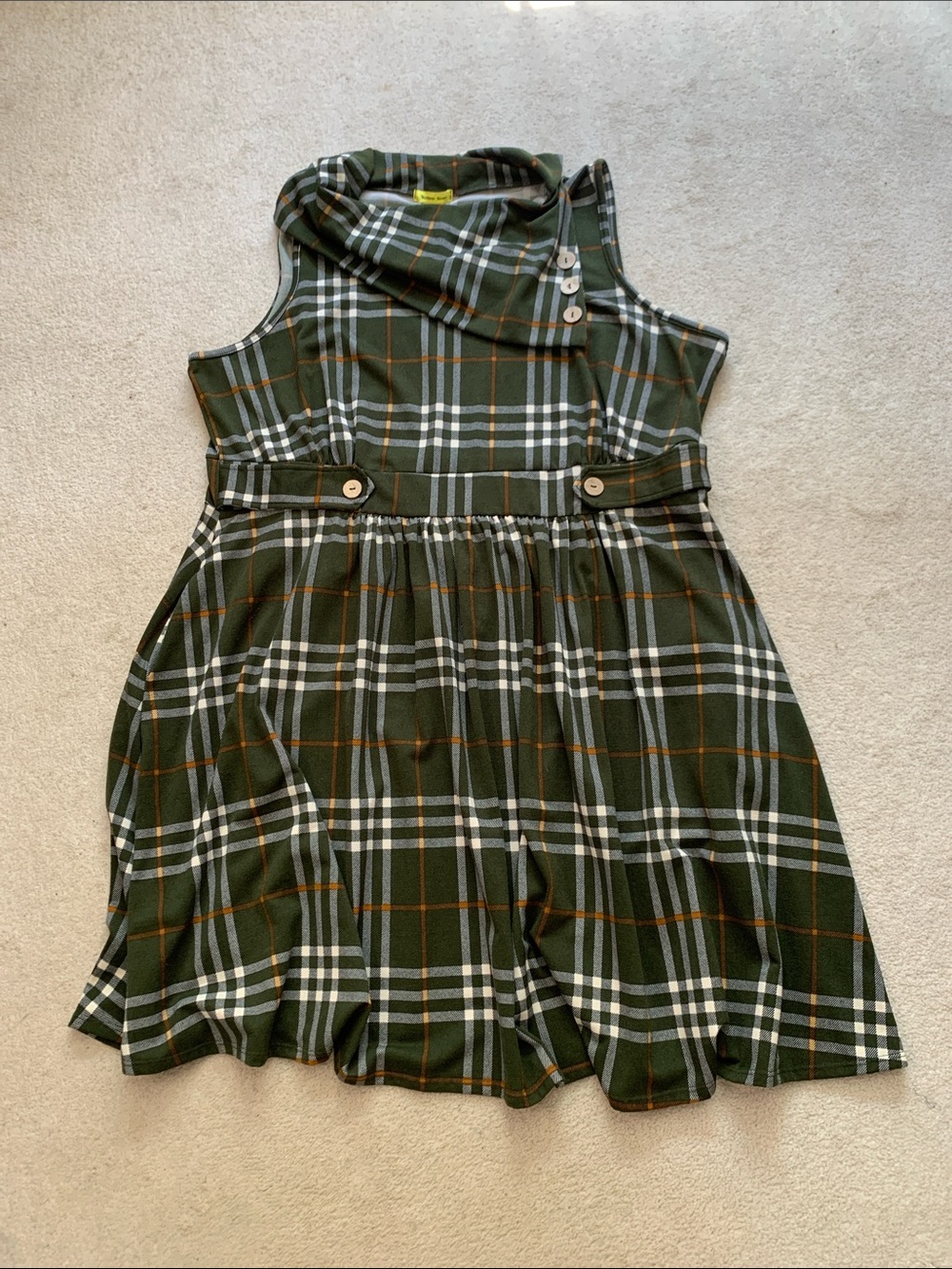 Sleeveless Yellow Star Cowl Neck,Plaid A-Line, POCKETS, Buttoned Collar Size 4X